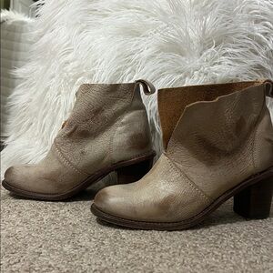 Holding Horses Ankle Boots